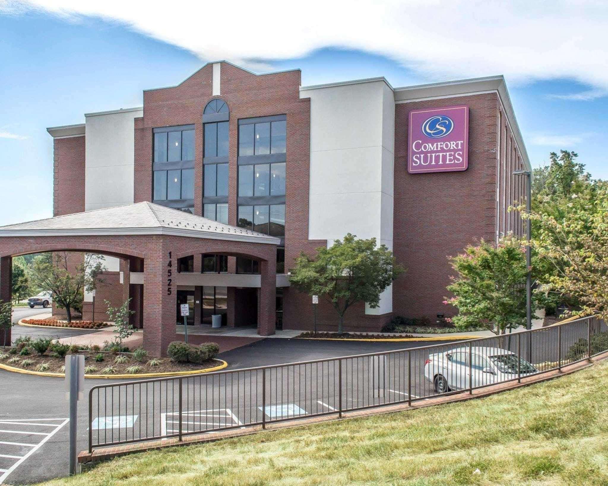 Comfort Suites Near Potomac Mills Вудбридж Екстер'єр фото